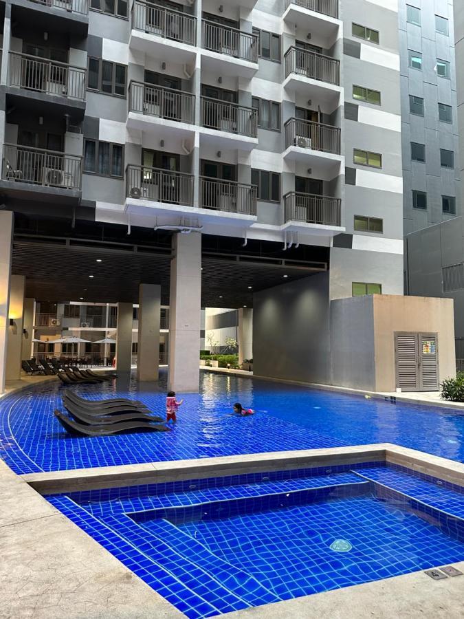 S Residences Tower 3 Moa Luxe Staycation By C Manila Eksteriør billede